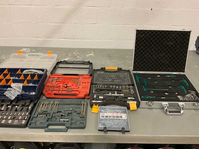 Sata divers handgereedschap - afbeelding 1 van  8