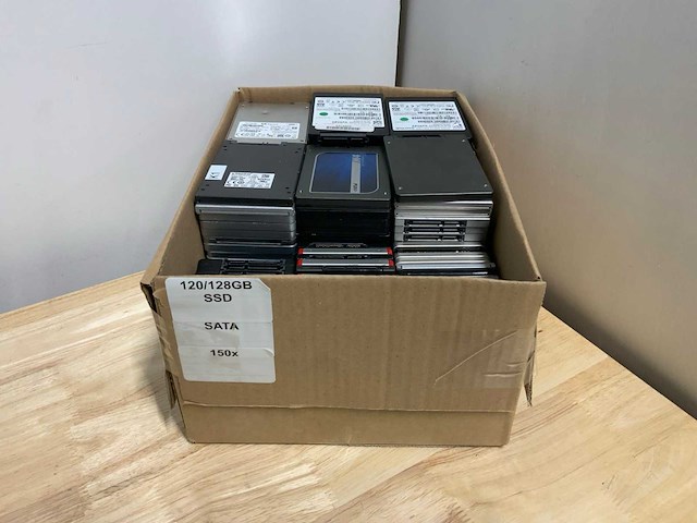 Sata interne ssd 2,5” 120/128gb (150x) - afbeelding 1 van  3