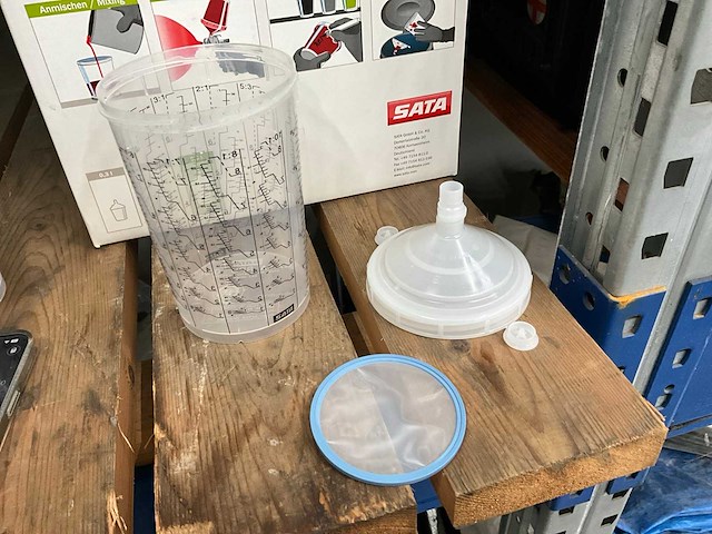 Sata rps verfbeker (210x) - afbeelding 1 van  5