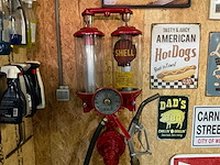 Satam oude naftpomp dubbel - afbeelding 1 van  5