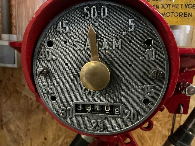 Satam oude naftpomp dubbel - afbeelding 5 van  5