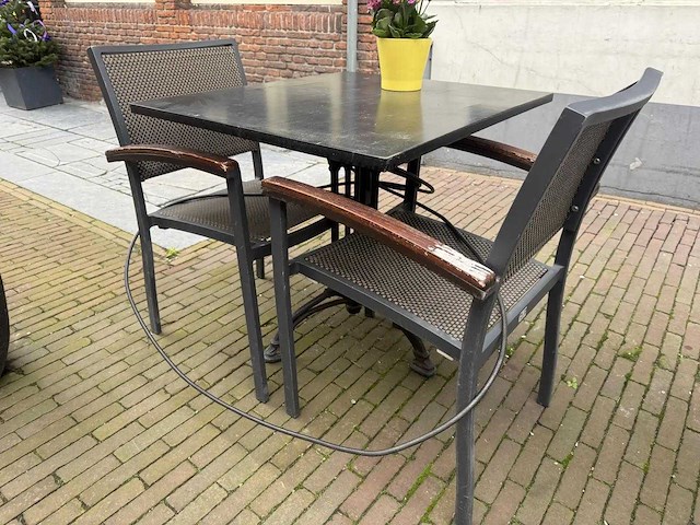 Satelliet - 2 terrastafels met 12 terrasstoelen - afbeelding 8 van  10