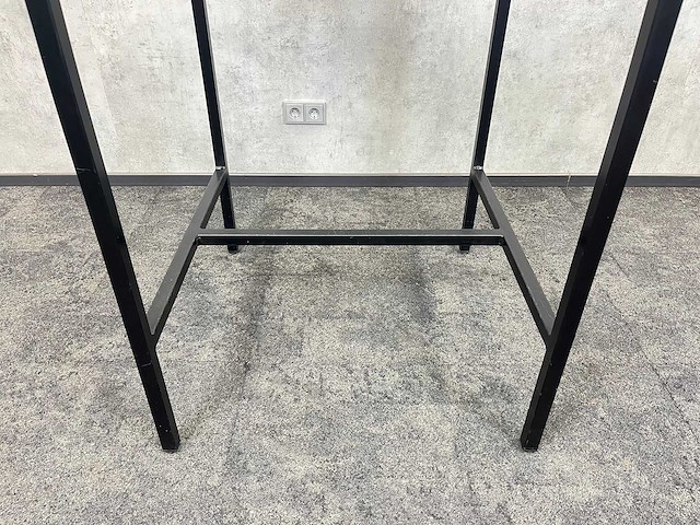 Satelliet - bartafel 80x80 - afbeelding 6 van  8