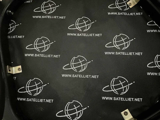 Satelliet - caféstoel met gestoffeerde zitting - afbeelding 4 van  5
