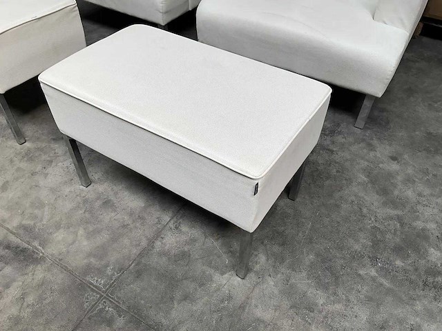 Satelliet - fauteuil met poef (2x) - afbeelding 4 van  4