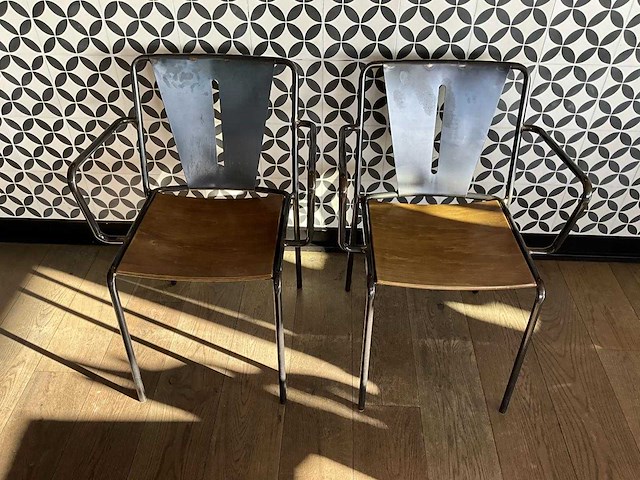 Satelliet - industriële restaurantstoel met armleuningen (10x) - afbeelding 1 van  9