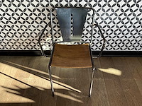 Satelliet - industriële restaurantstoel met armleuningen (10x) - afbeelding 3 van  9