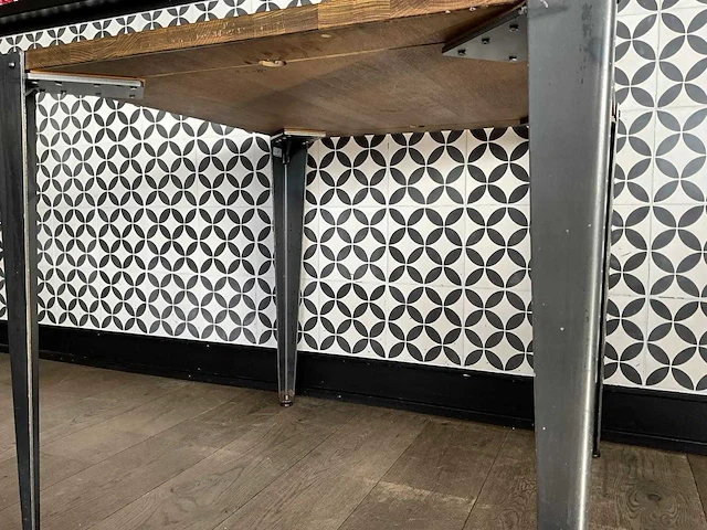 Satelliet - industriële restauranttafel (2x) - afbeelding 5 van  7