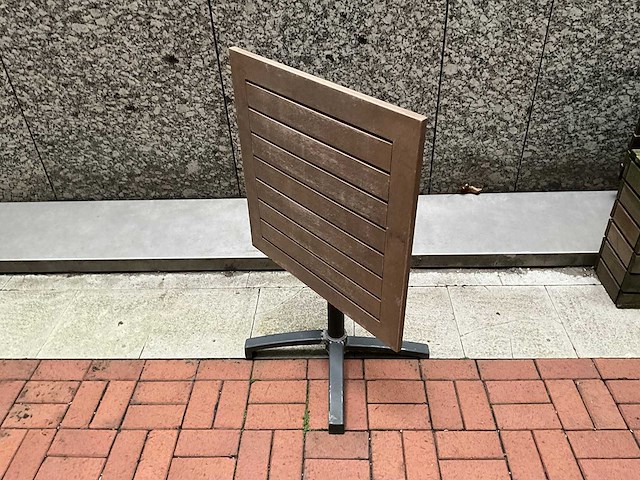 Satelliet - inklapbare terrastafel (4x) - afbeelding 1 van  6