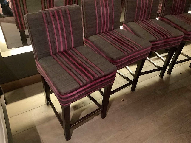 Satelliet - restaurant chairs (4x) - afbeelding 2 van  4