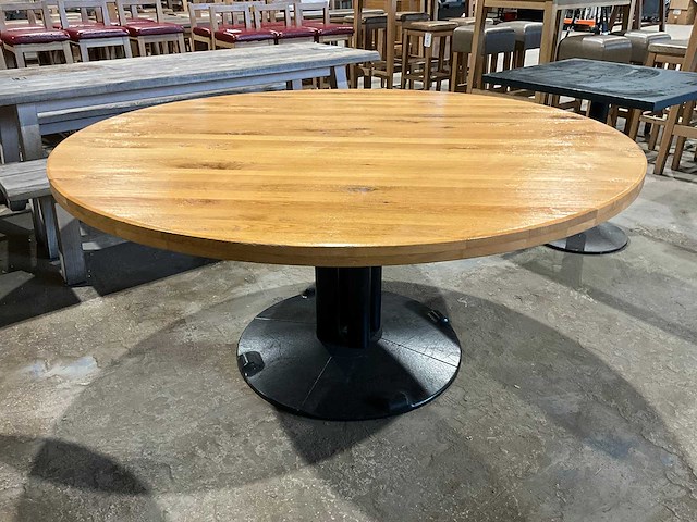 Satelliet - restauranttafel ø 160 cm - afbeelding 1 van  6