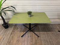 Satelliet - restauranttafel - afbeelding 1 van  3