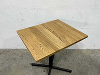 Satelliet - restauranttafel - afbeelding 2 van  3
