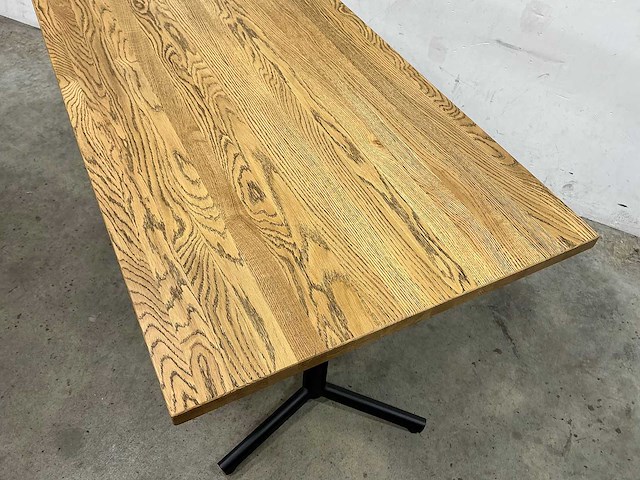 Satelliet - restauranttafel - afbeelding 3 van  5