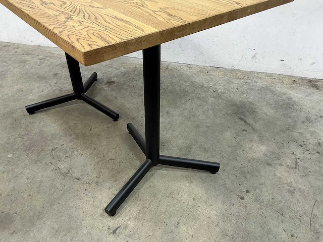 Satelliet - restauranttafel - afbeelding 4 van  5