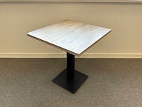 Satelliet - restauranttafel - afbeelding 1 van  4