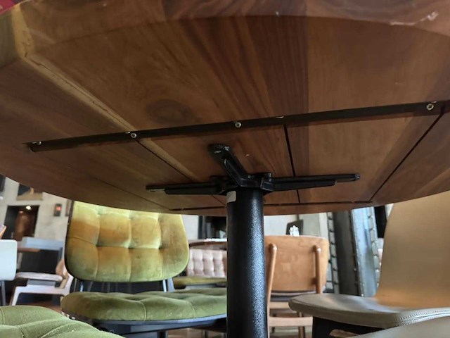 Satelliet - restauranttafels (4x) - afbeelding 3 van  12