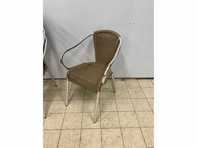 Satelliet aluminium terrasstoelen (85x) - afbeelding 3 van  8
