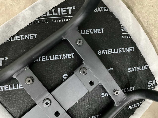 Satelliet barstoelen (4x) - afbeelding 5 van  6