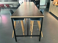 Satelliet bartafel met 4 “crassevig” design barkrukken - afbeelding 1 van  6