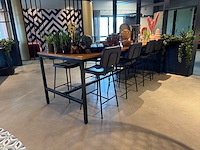 Satelliet eetkamertafel met stoelen - afbeelding 1 van  10