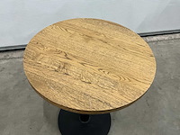Satelliet eikenhouten restauranttafel - afbeelding 3 van  5