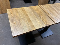 Satelliet eikenhouten restauranttafels (2x) - afbeelding 4 van  9