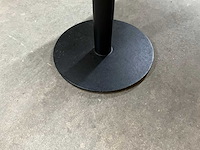 Satelliet eikenhouten restauranttafels (6x) - afbeelding 4 van  7