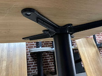 Satelliet eikenhouten restauranttafels (6x) - afbeelding 5 van  7