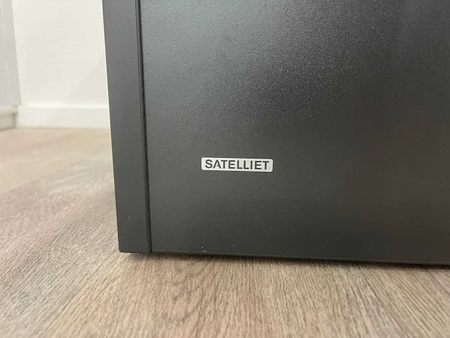 Satelliet / espattio - kantine opstelling - afbeelding 6 van  25