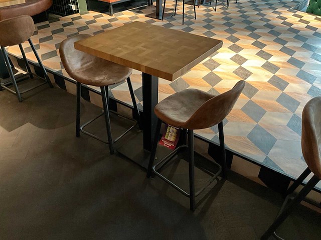 Satelliet rechthoek eettafel met stoelen - afbeelding 2 van  3