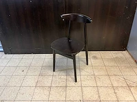 Satelliet restaurantstoelen (12x)