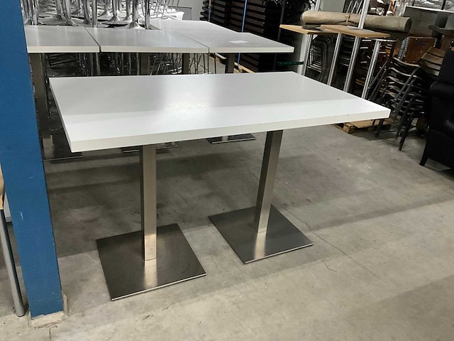 Satelliet statafel - afbeelding 2 van  5