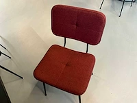 Satelliet tafel met 3 originals gerlin stackable sc stoelen - afbeelding 5 van  6