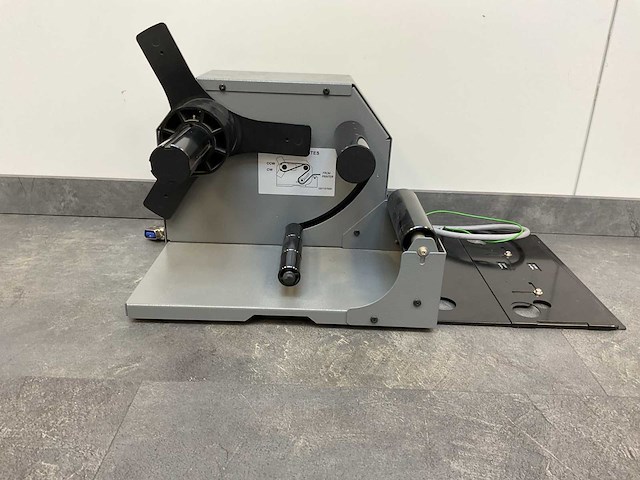 Sato - rwg500 rewinder - labelprinter - afbeelding 6 van  11