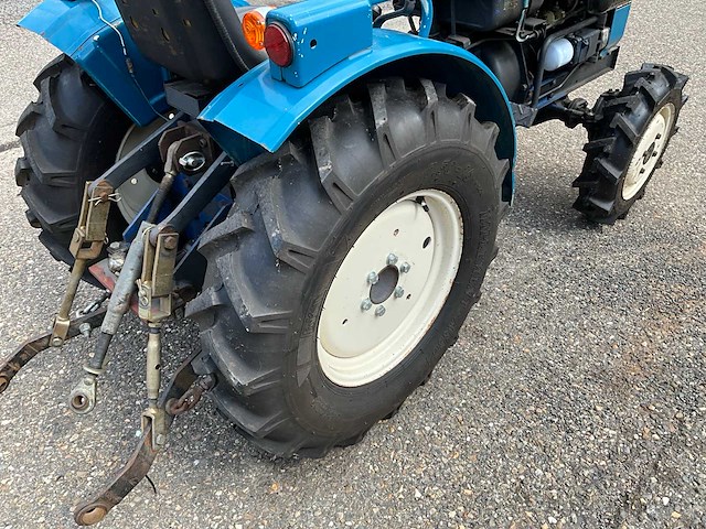 Satoh st-1510d 4wd minitractor - afbeelding 3 van  22