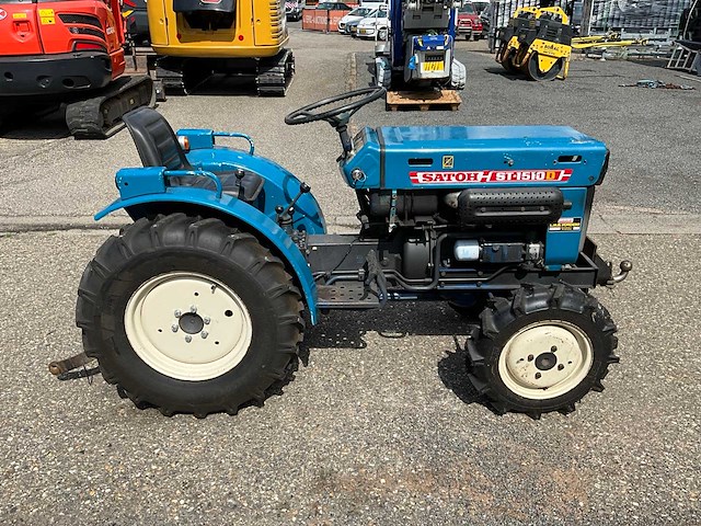 Satoh st-1510d 4wd minitractor - afbeelding 15 van  22