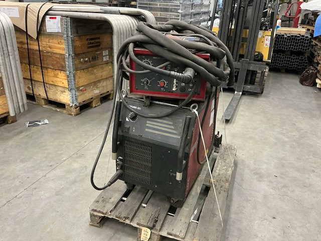 Saturn - 351 - mig-lasapparaat - afbeelding 1 van  7