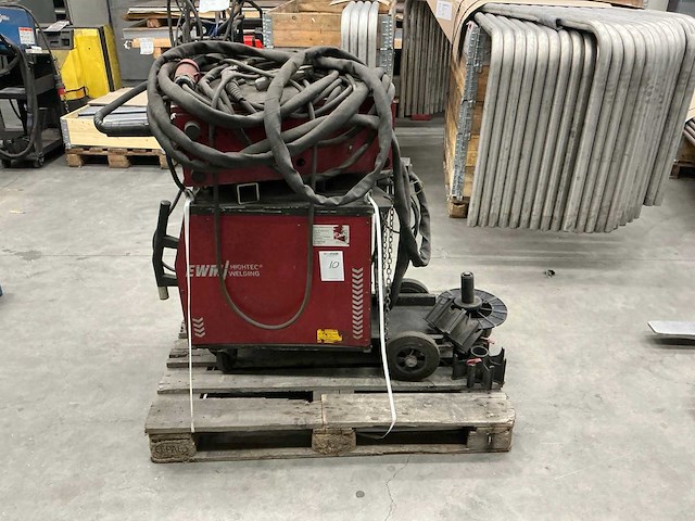 Saturn - 351 - mig-lasapparaat - afbeelding 2 van  7