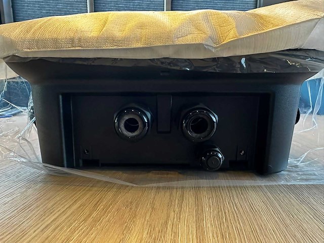 Saturn ac charger - laadpaal - muurmodel - nieuw - 10 stuks - afbeelding 2 van  11