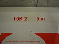 Saturn - afbeelding 4 van  4
