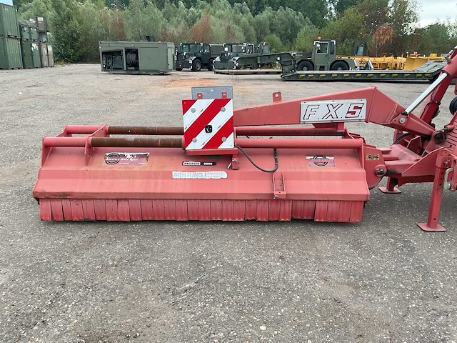 Sauerburger pegasus 8000 klepelmaaier - afbeelding 10 van  14