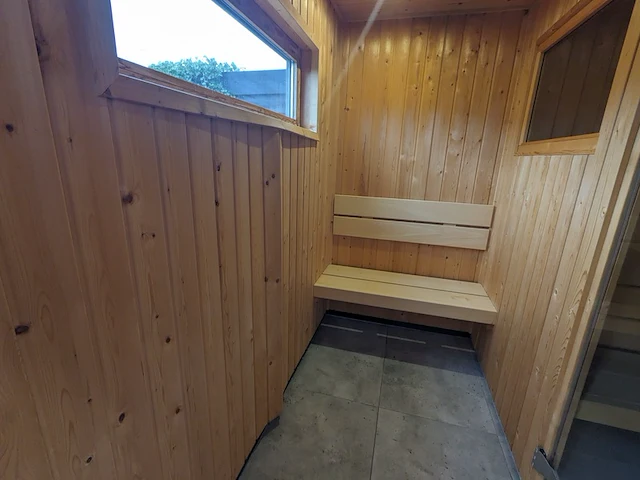 Sauna met voorportaal inclusief tuinschuur, bonhof - afbeelding 18 van  24
