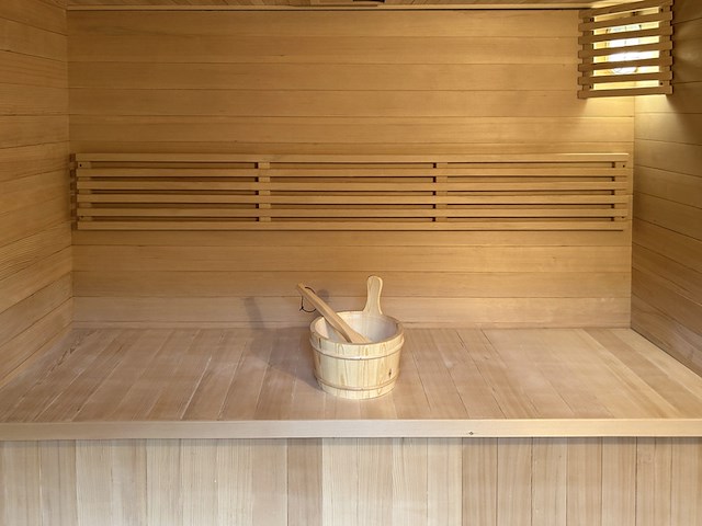 Sauna, vonato, auraya, hout - afbeelding 4 van  4