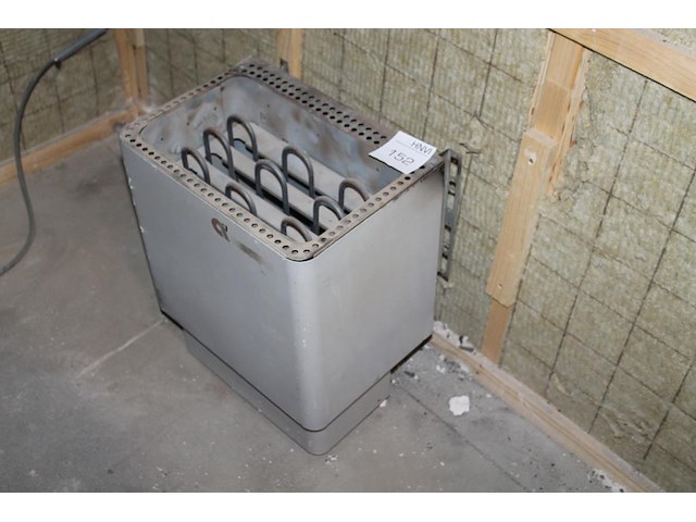 Saunakachel 4,5 kw met aansturing. werking onbekend. - afbeelding 1 van  3
