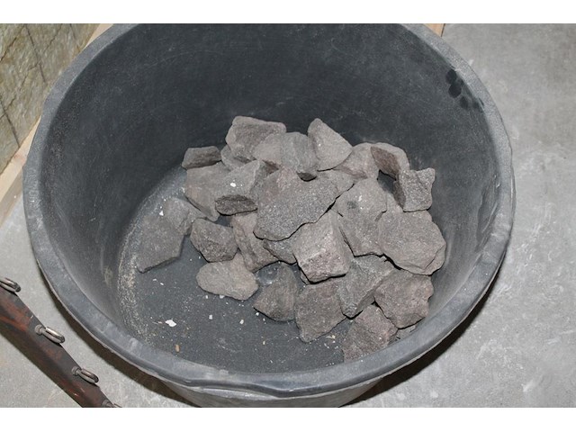 Saunakachel 4,5 kw met aansturing. werking onbekend. - afbeelding 2 van  3