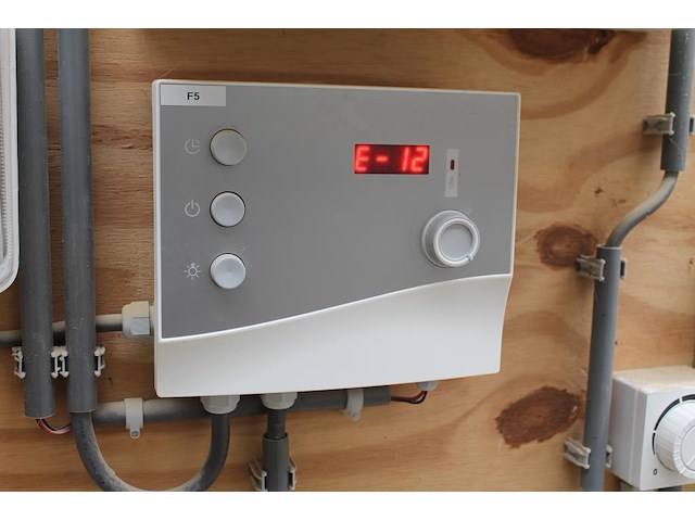 Saunakachel 4,5 kw met aansturing. werking onbekend. - afbeelding 3 van  3