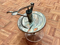 Sausdispenser op rvs deksel - afbeelding 1 van  2