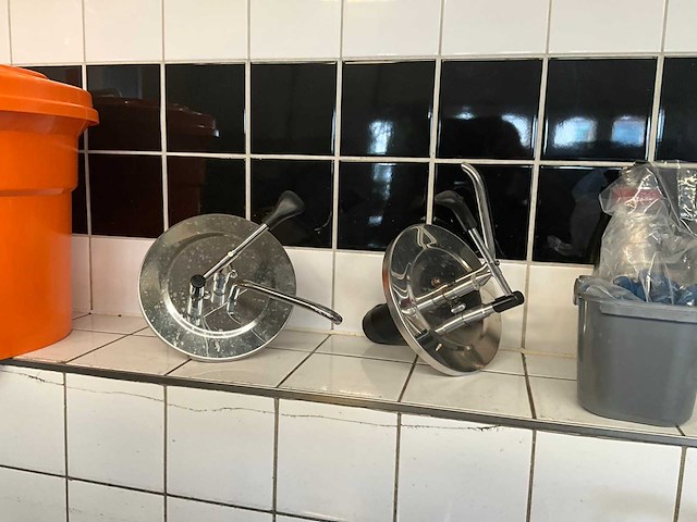 Sauspomp (2x) - afbeelding 1 van  5