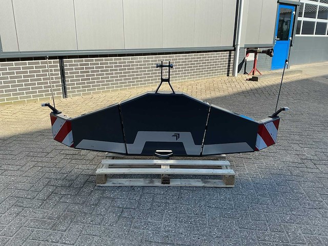 Sauter tractorbumper - afbeelding 2 van  6